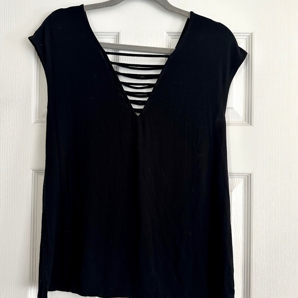 American Eagle Outfitters Tops - American Eagle soft and sexy black top